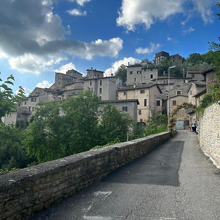 Casa Belvedere A Valle San Martino Di Spolète Extérieur photo