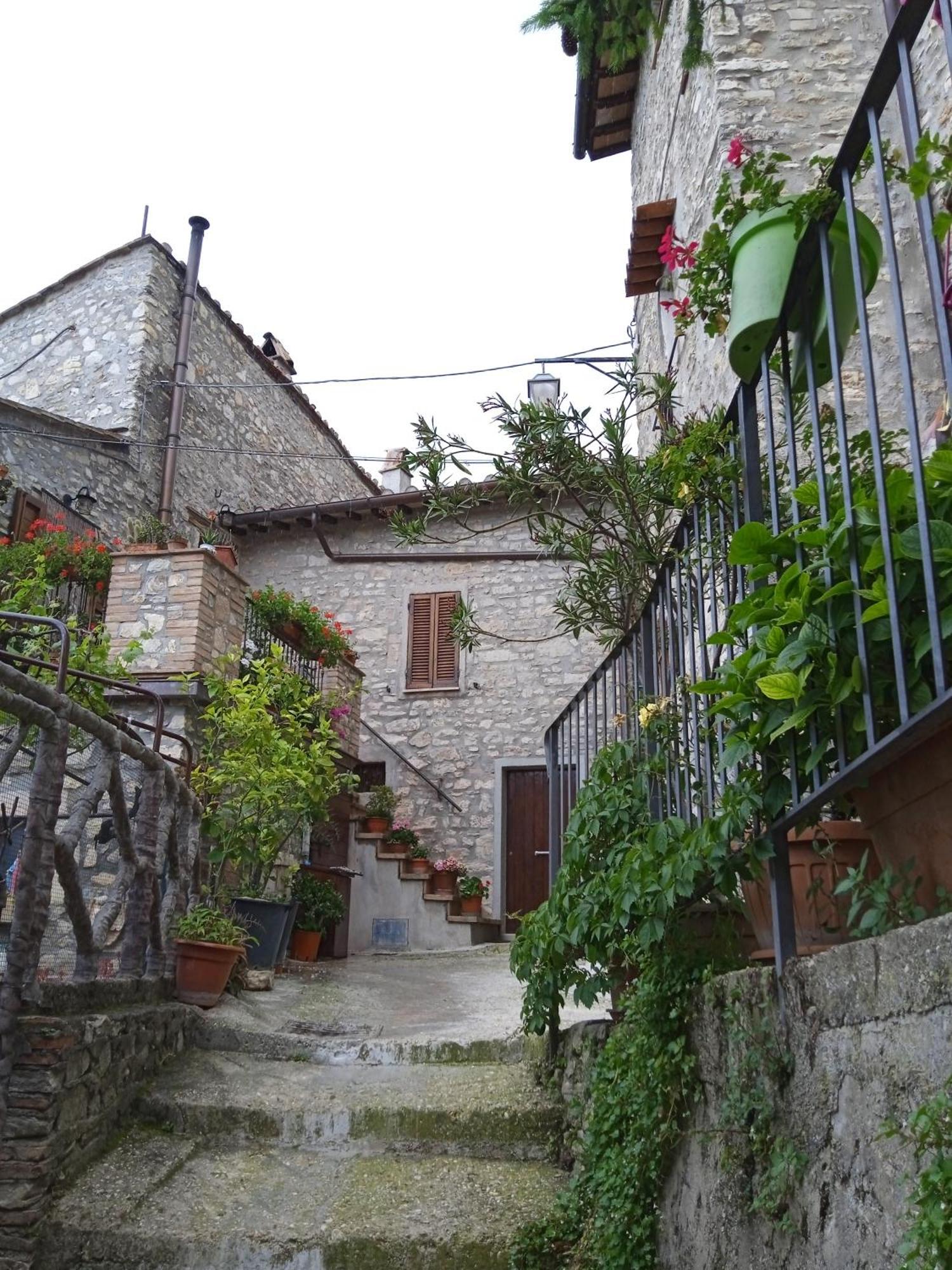 Casa Belvedere A Valle San Martino Di Spolète Extérieur photo